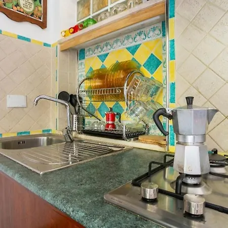 Apartment Ave Cesare Rome